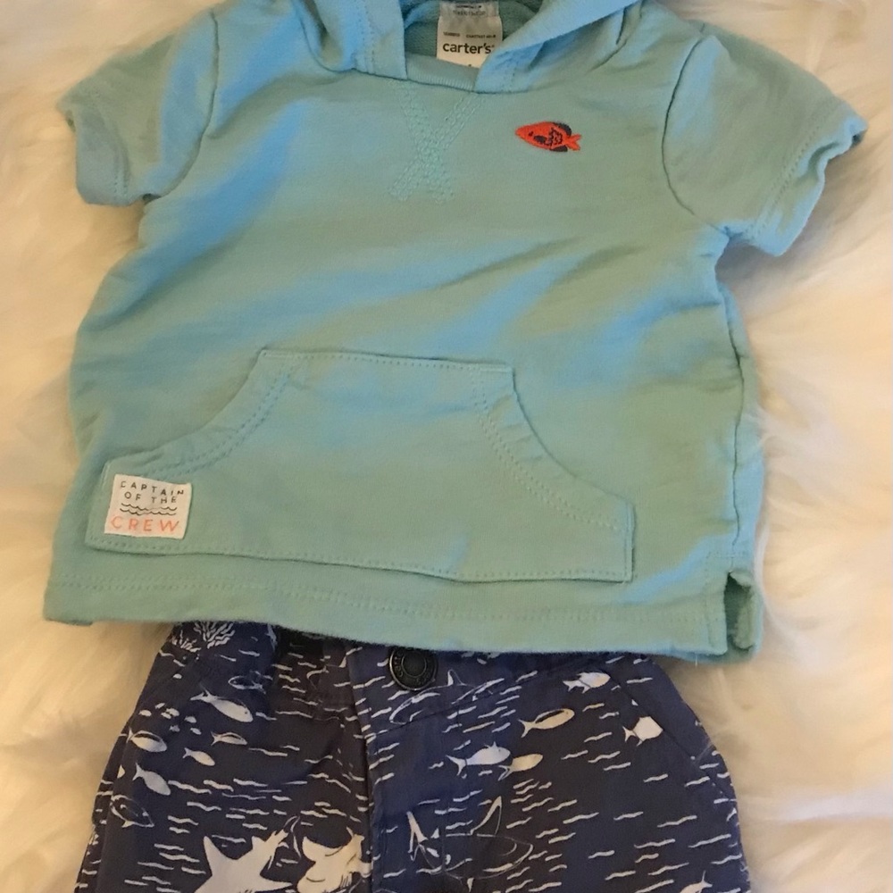 CARTERS NEW BORN SWIM SHORTS WITH SHORT SLEEVED HOODIE SET